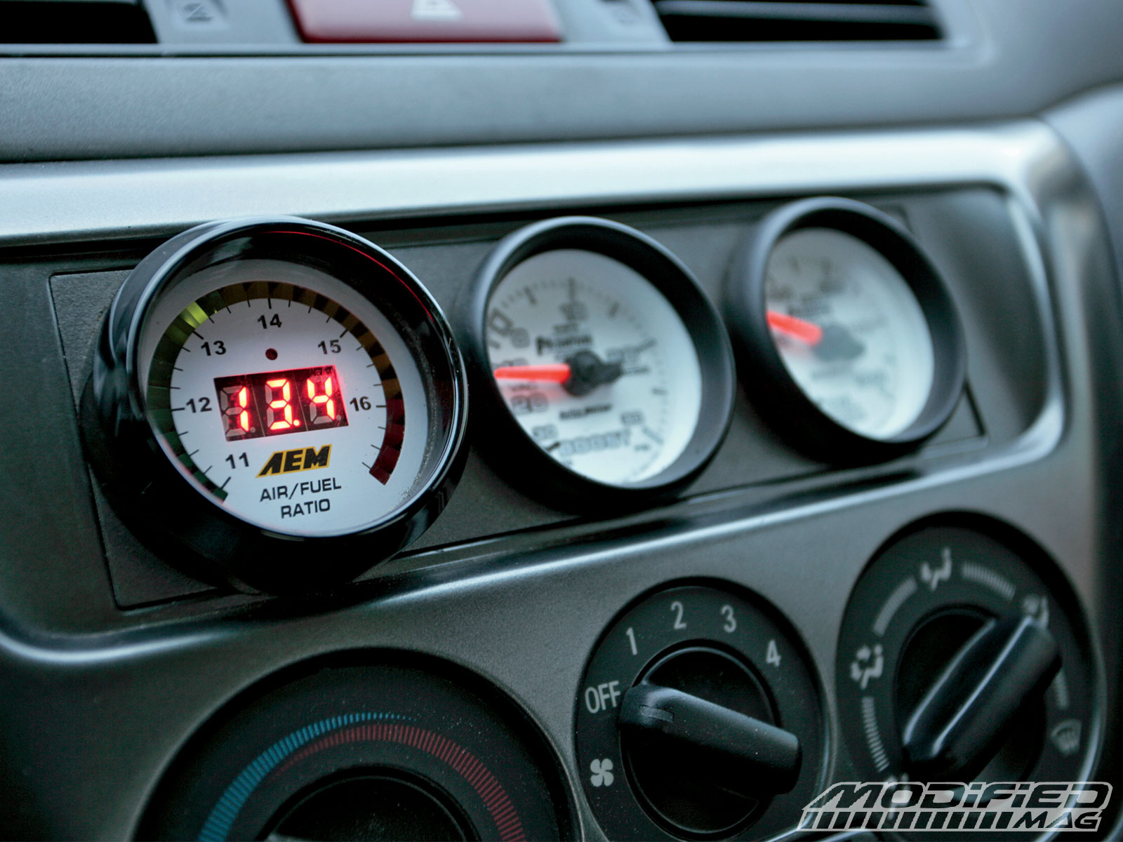 Mitsubishi Lancer Technical specifications and fuel economy